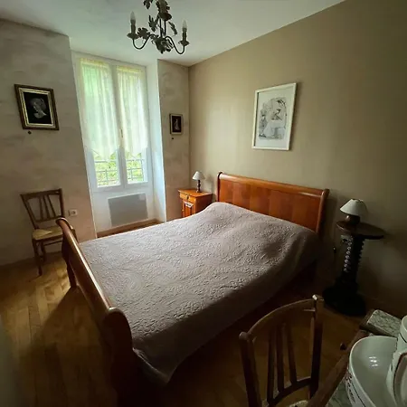 De Caractere Au Pied Du Puy Mary *