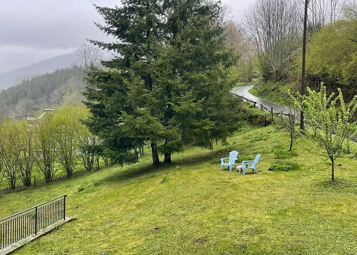 Holiday home De Caractere Au Pied Du Puy Mary