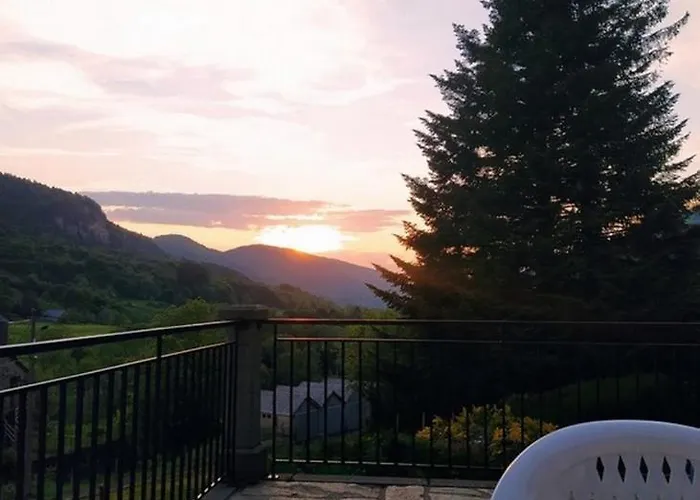 De Caractere Au Pied Du Puy Mary * Le Falgoux