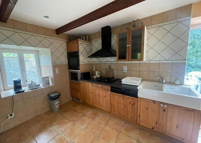 Holiday home De Caractere Au Pied Du Puy Mary Le Falgoux